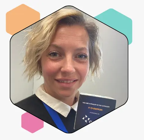 Picture of Nicola Holland